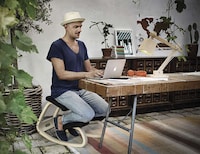 Comfy Ergonomic Seating Image 2