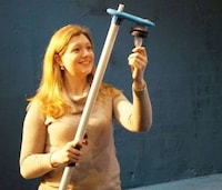 Expandable Bulb Removers Image 4