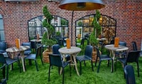 Luxury Vehicle Garden Pop-Ups Image 4