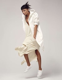 Modern Monochrome Editorials Image 7