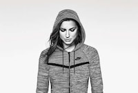Sports-Ready Knitwear Image 3