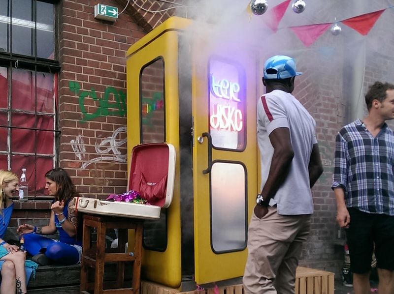 Single-Person Nightclubs