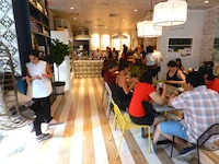 Plant-Based Burger Joints Image 6