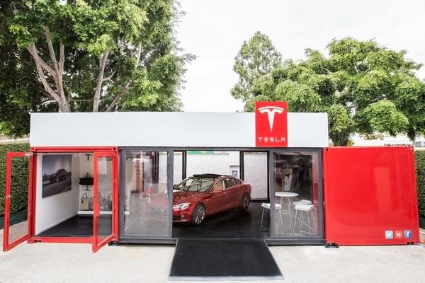14 Dynamic Car Shopping Experiences