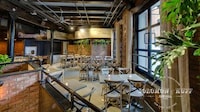 Industrial Hybrid Lounges Image 3