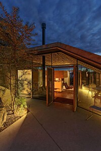 Slopping Cliffside Homes Image 2