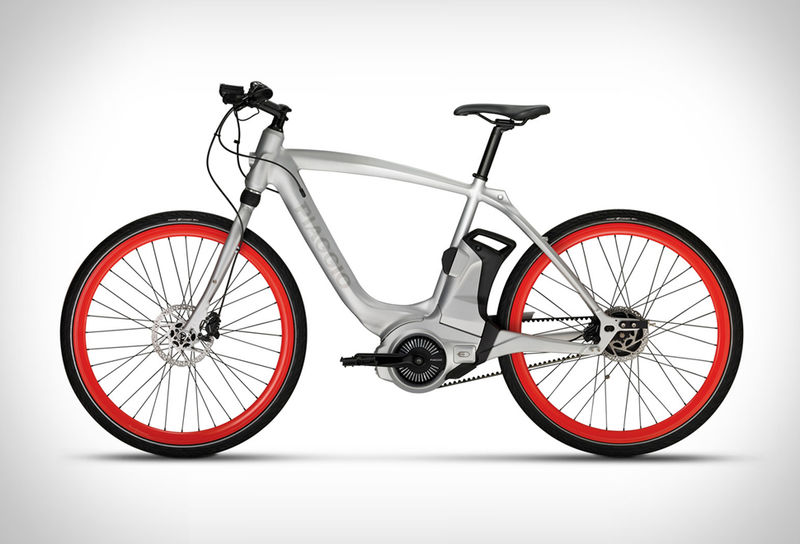 App-Connected E-Bikes