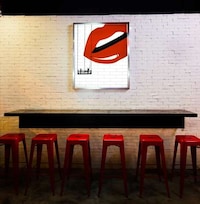 Casual Pop Art Diners Image 2