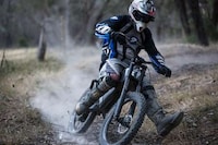Stealthy Electric Bikes Image 6
