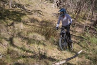 Stealthy Electric Bikes Image 8