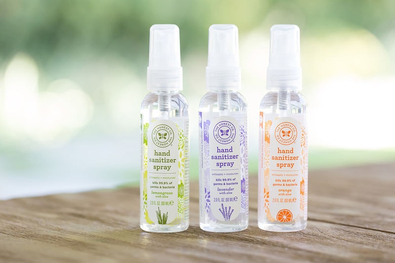 Moisturizing Sanitary Hand Sprays