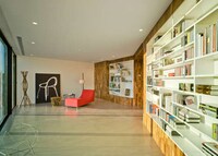 Cantilevered Concrete Homes Image 4