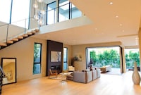 Luxurious Eco-Friendly Abodes Image 3