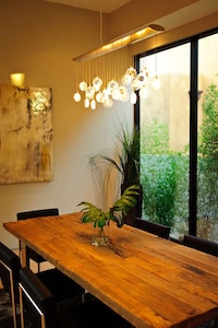 Luxurious Eco-Friendly Abodes Image 5