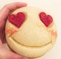 Emotive Emoji Pastries Image 2