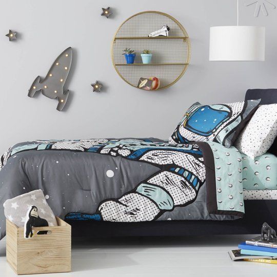 Androgynous Bedroom Decor