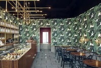 Luxe Botanical Tea Rooms Image 3