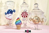 Romantic Candy-Inspired Clutches Image 2