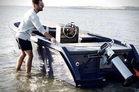 Luxe Picnic Yachts Image 4