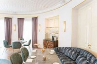 Chic National Monument Eateries Image 7