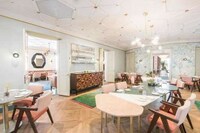 Chic National Monument Eateries Image 8