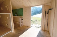 Off-Grid Mountain Shelters Image 4
