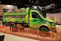 Extreme Labor Trucks Image 3