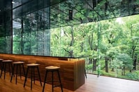 Stately Glass Case Cafes Image 5