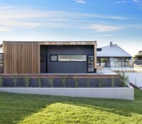 Contemporary Beach House Architecture Image 8