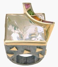 Show-Stopping Finger Jewels Image 2
