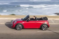Expanded Mini Convertibles Image 8