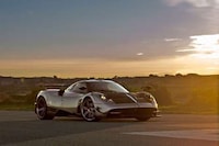 Advanced Italian Supercars Image 6