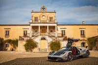 Advanced Italian Supercars Image 7