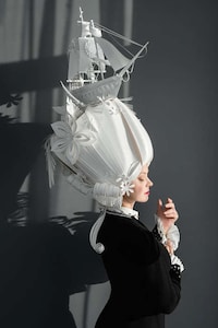 Classical Paper Wigs Image 5