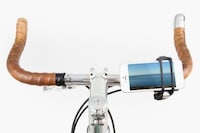 Handlebar Smartphone Mounts Image 4
