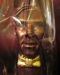 Celebratory Actor Animal Chocolates Image 4