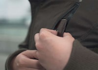 Sleek Protective Wallets Image 4