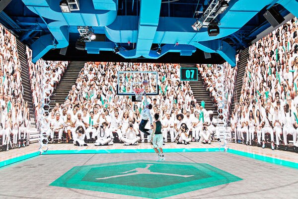 30 Examples of Interactive Sports Fandom