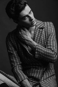 Gender-Neutral Beauty Editorials Image 2