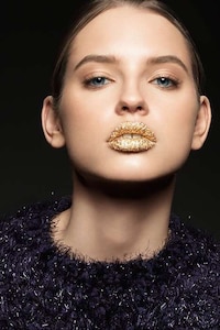 Subtle Glamour Editorials Image 5