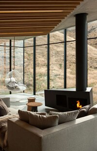 Secluded Seaside Homes Image 7