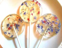 Edible Flower Lollipops Image 8