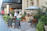 Designer Retail Farmers Markets Image 3