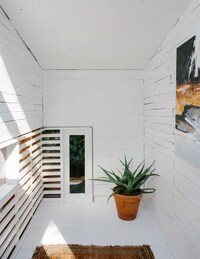Modern Garden Retreats Image 6