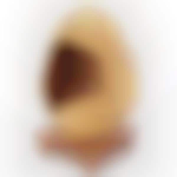 Beehive-Inspired Easter Eggs