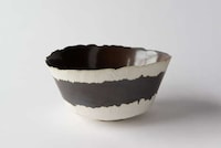 Uniquely Formed Porcelain Dishes Image 2