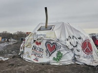 Refugee Home Rentals Image 4