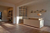 Sandstone Skincare Boutiques Image 2