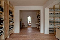 Sandstone Skincare Boutiques Image 3