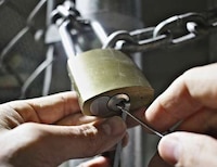 Chain-Cutting Pocket Tools Image 6